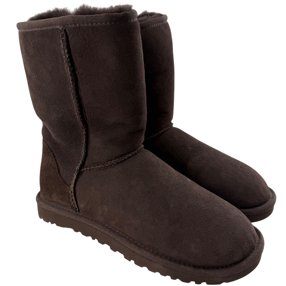 UGG Women 6 Classic Short 5825 Boots Brown Suede Shearling Winter Cozy Warm Y2K